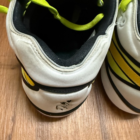 Nike Neon Yellow and Black Sneakers - Picture 5 of 5